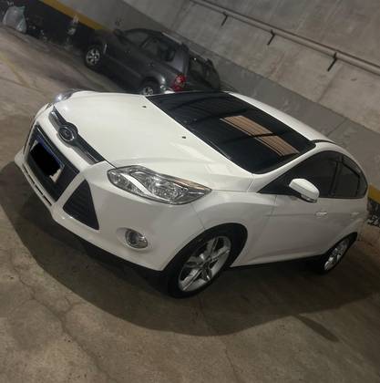 FORD FOCUS 2.0 SE PLUS 16V FLEX 4P POWERSHIFT